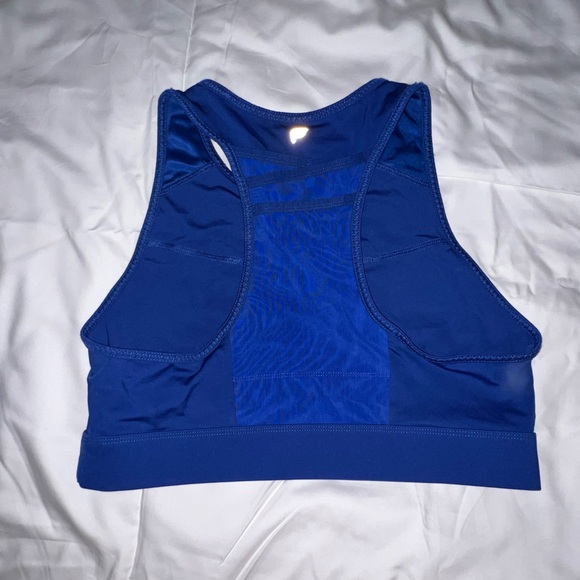 Fabletics Sports Bra - Picture 2 of 3